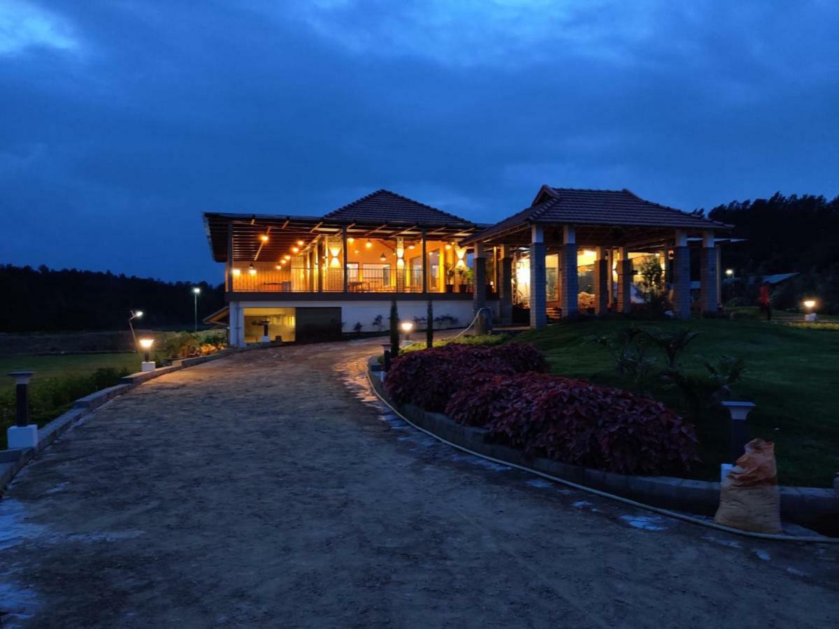 Hotel Biranji Aqua Retreat Chikmagalūr Exterior foto
